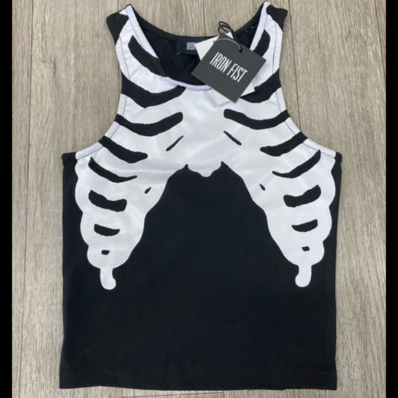 💀🖤𝕴𝖗𝖔𝖓 𝕱𝖎𝖘𝖙 Bone In Crop Tank - Picture 3 of 5